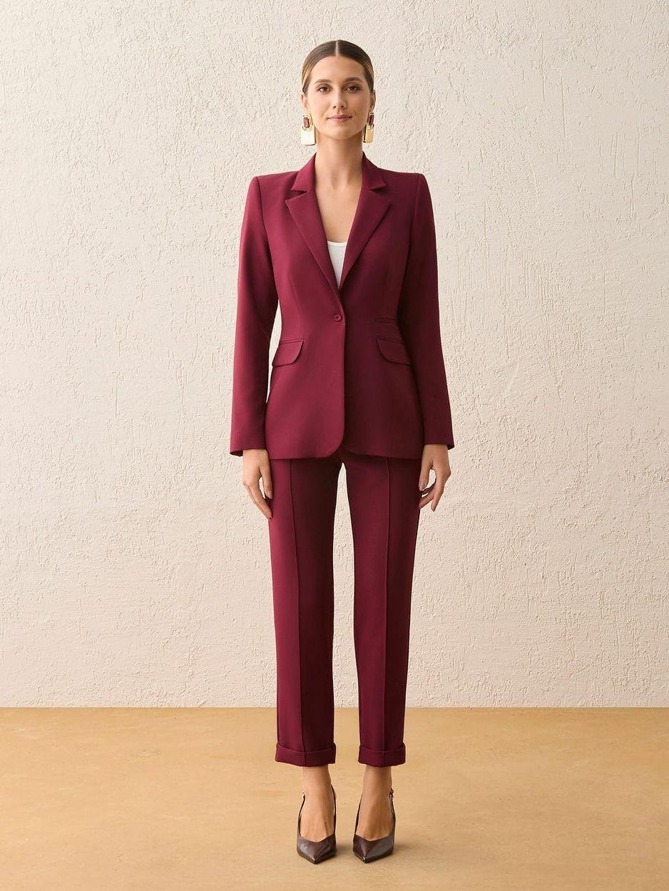 Blazer microfibra bolso falso - ref: SP260017 - R$ 599,90 em 6x de R$ 99,98 + Calça microfibra barra Italiana - ref: CA260089 - R$ 299,90 em 6x de R$ 49,98