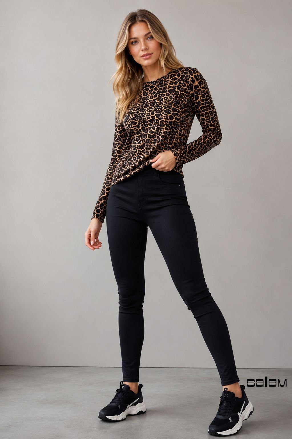 Blusa modal animal print - ref: 26192 - R$ 249,90 em 6x de R$ 41,65 