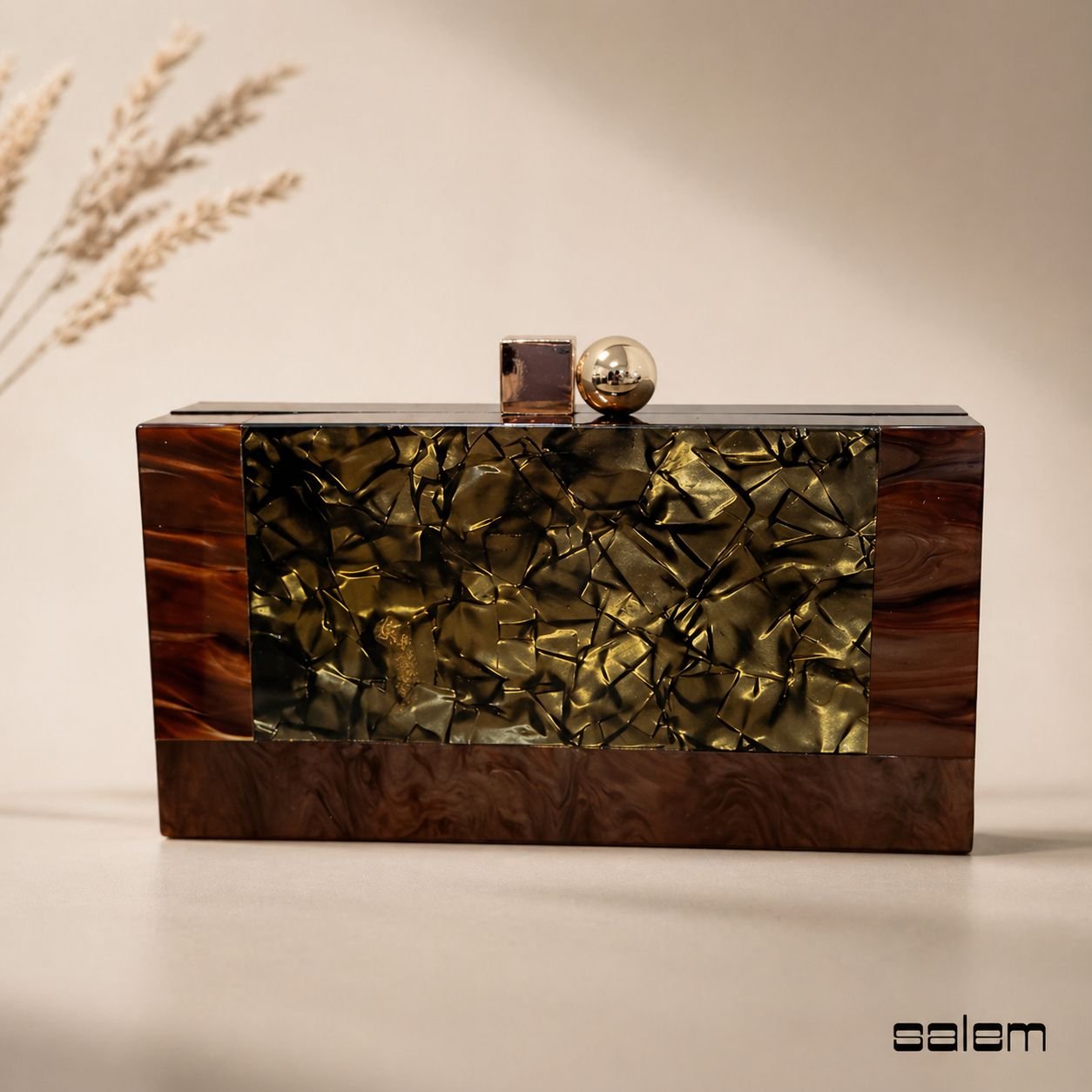 Clutch madrepérola quadrada - ref: S8019 - R$ 429,90 em 6x de R$ 71,65