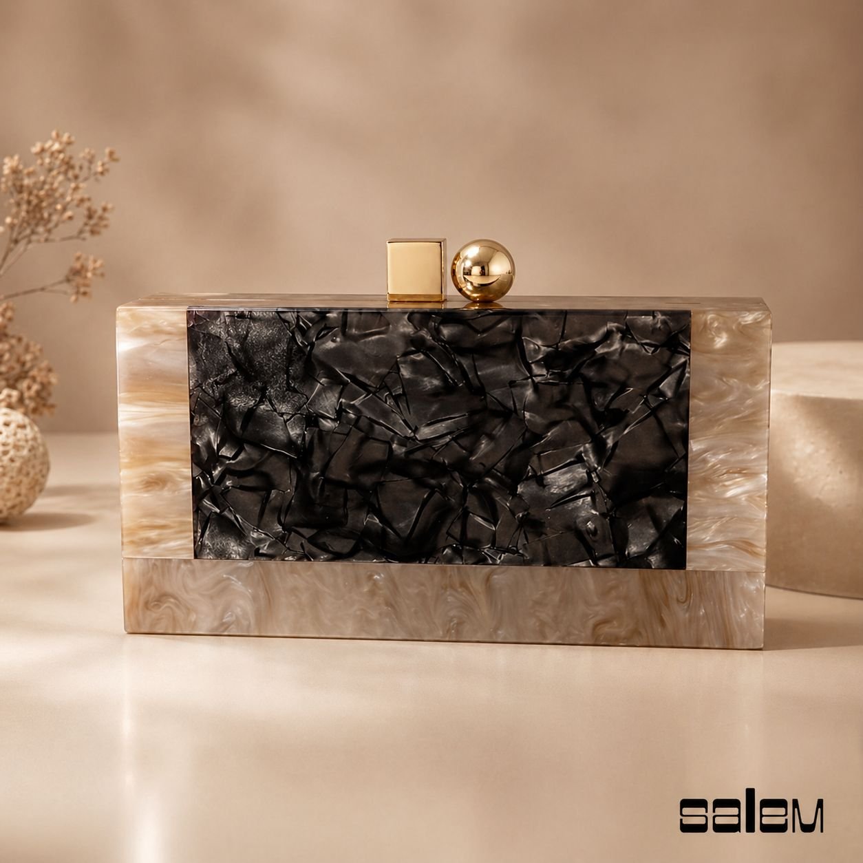 Clutch madrepérola quadrada - ref: S8019 - R$ 429,90 em 6x de R$ 71,65