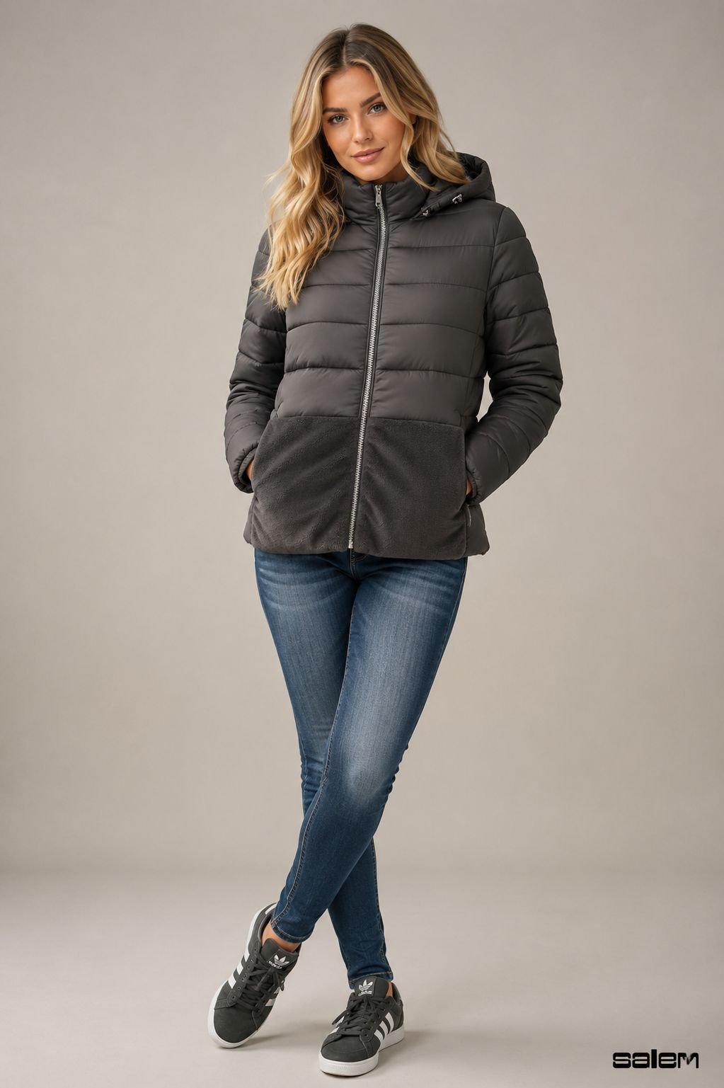 Jaqueta nylon detalhe pele - ref: 620267 - R$ 299,90 em 6x de R$ 49,98