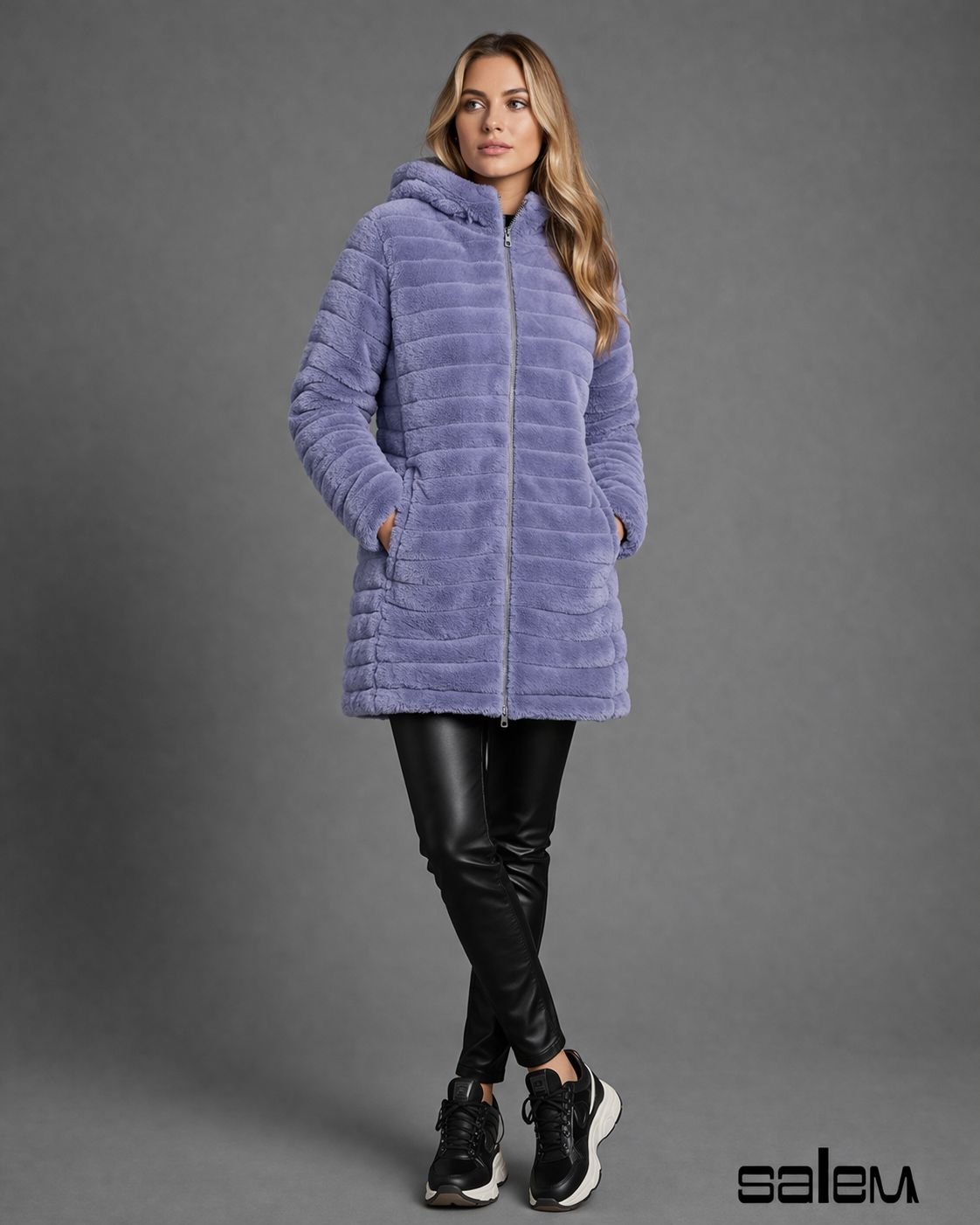 Jaqueta nylon pele reversível com capuz - ref: 0620297 - R$ 399,90 em 6x de R$ 66,65
