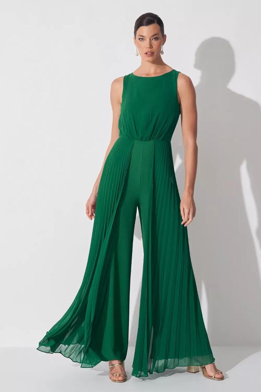 Macacão chiffon com sobreposição plissado - ref: 14678 - R$ 1.379,90 em 6x de R$ 229,98