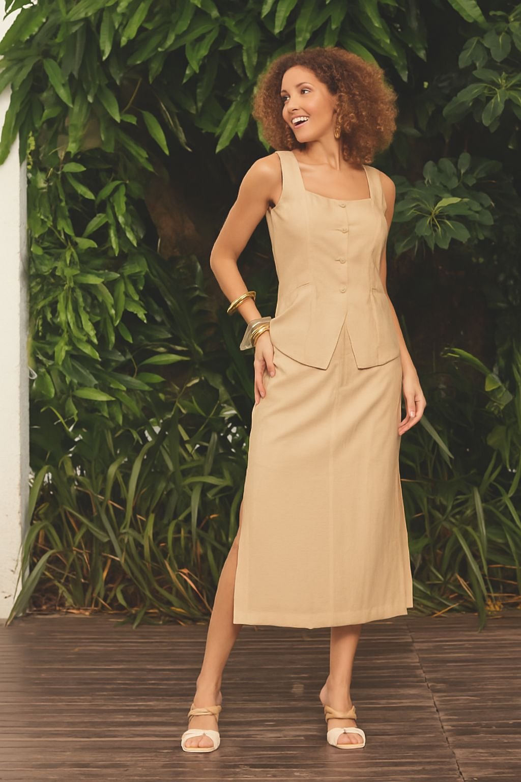 Saia viscose reta - ref: 126050 - R$ 359,90 em 6x de R$ 59,98