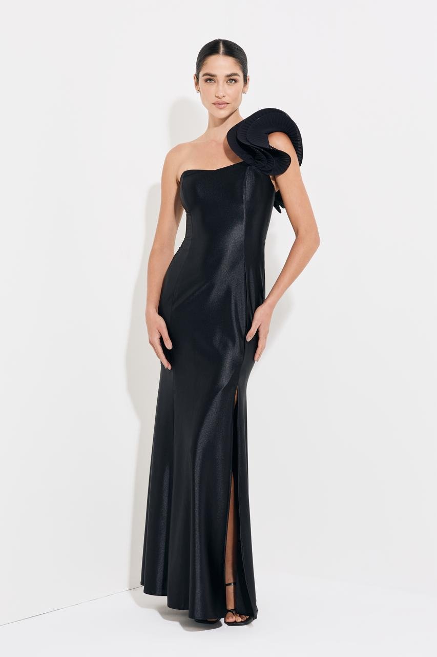 Vestido cetim um ombro com jabô plissado - ref: PV88918 - R$ 799,90 em 6x de R$ 133,31