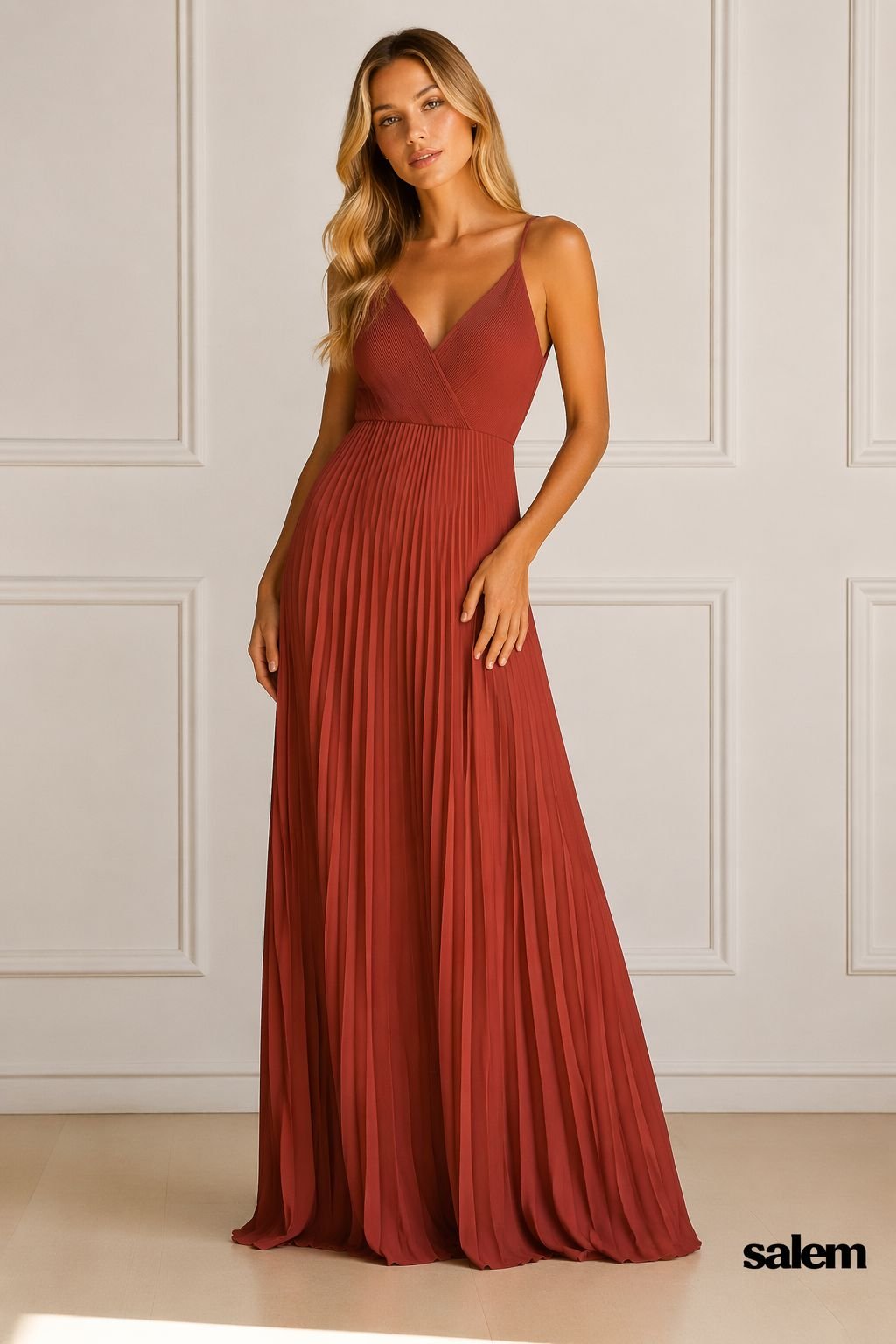 Vestido chiffon plissado com echarpe - ref: 0202565 - R$ 999,90 em 6x de R$ 166,65