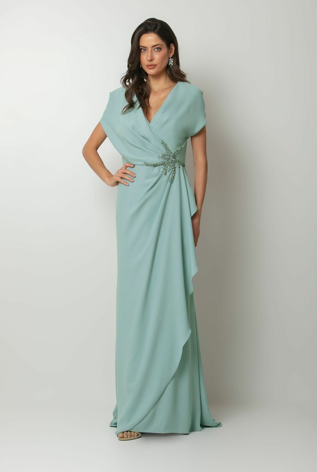 Vestido crepe detalhe estrela - ref: 2521070 - R$ 3.249,90 em 6x de R$ 541,65